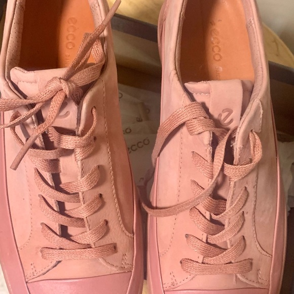 Size 40 pink suede & leather - Picture 2 of 3